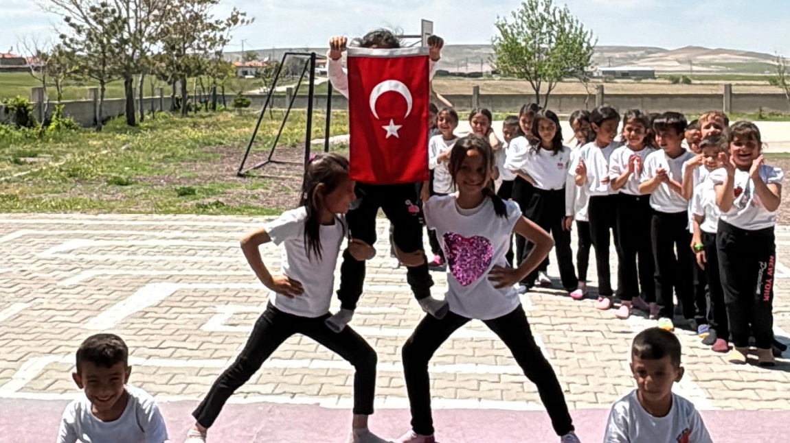 19 MAYIS ATATÜRK'Ü ANMA GENCLİK VE SPOR BAYRAMI 
